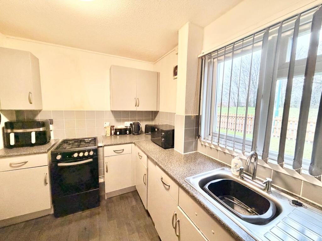 Apartment in Solihull, Bickenhill and Marston Green - View 4