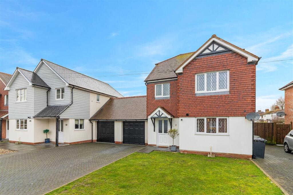 Main image of property: Swan Mews, Eastbourne