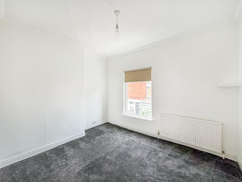 House in Hull - More