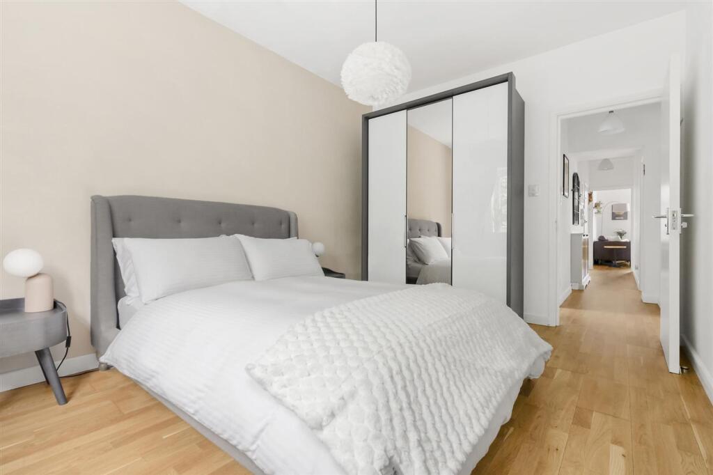 Apartment in London, Stroud Green - View 5