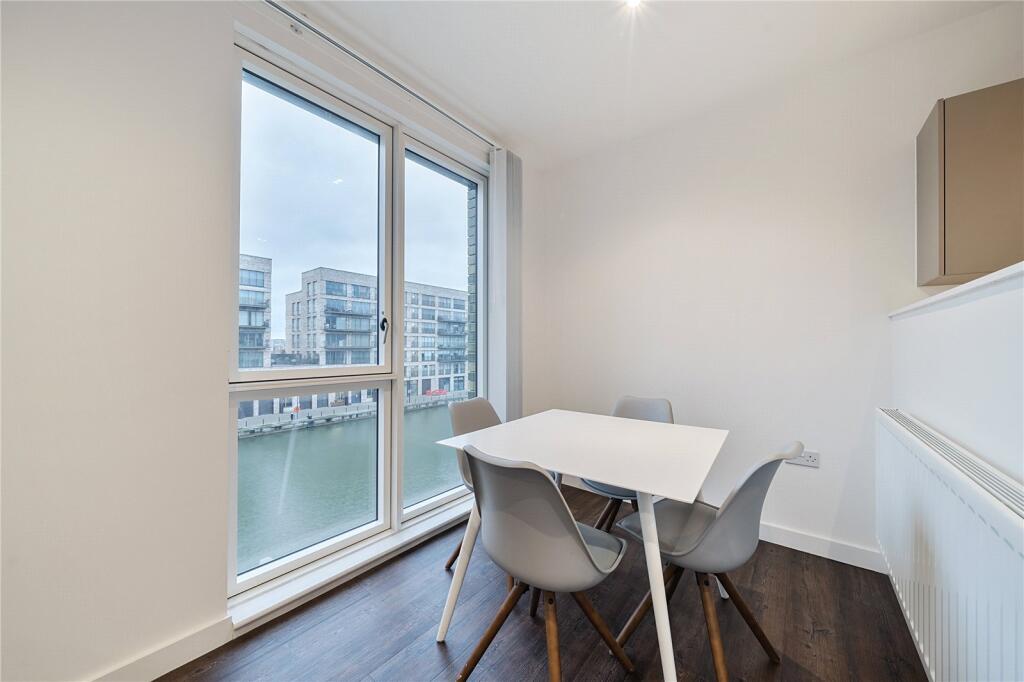 Apartment in London - View 3
