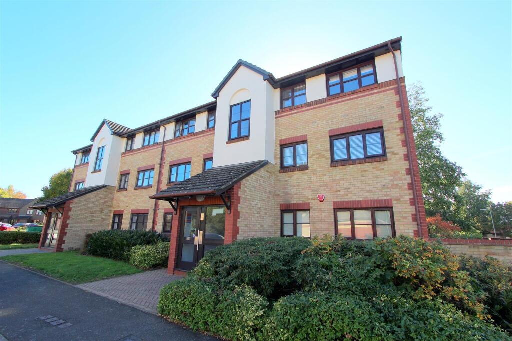 Main image of property: Foxglove Way, Wallington