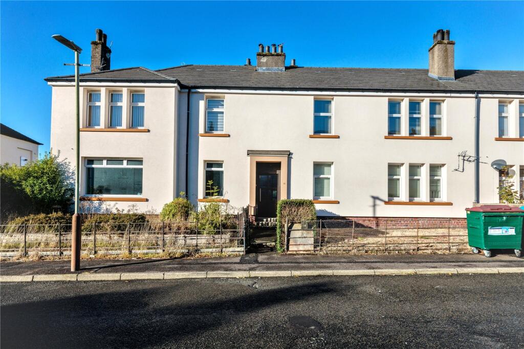 2-bed flat on Kenmore Terrace, Dundee, Angus, DD3, £110,000