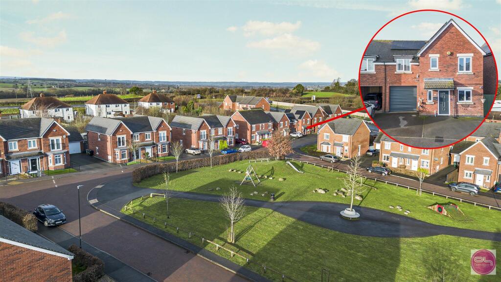 Hewer Drive, Castle Gresley, Swadlincote - View 4