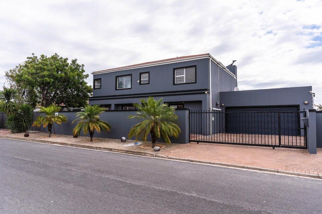 Main image of property: Western Cape, Cape Town, Milnerton