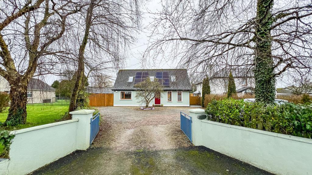 Main image of property: Willow Lodge, The Crescent, Shellumsrath, Kilkenny, R95 TF8K
