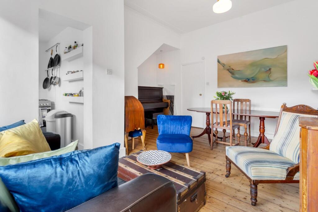 Main image of property: Mildmay Grove South, London, N1