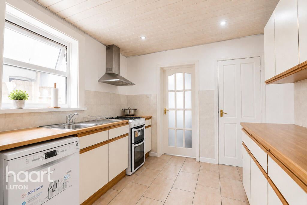 House in Luton - More