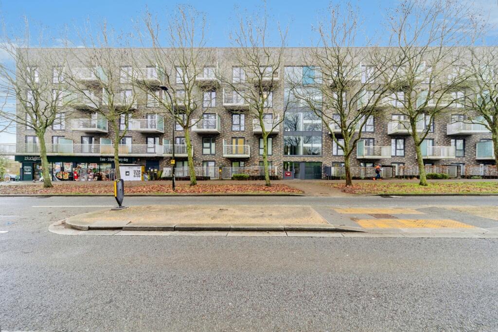Main image of property: Leonora Walk, Campbell Park, Milton Keynes, Buckinghamshire, MK9