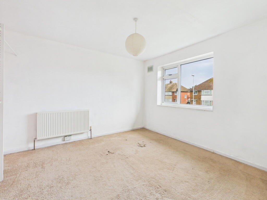 The Strand, Goring-by-Sea, Worthing, BN12 6DW - More
