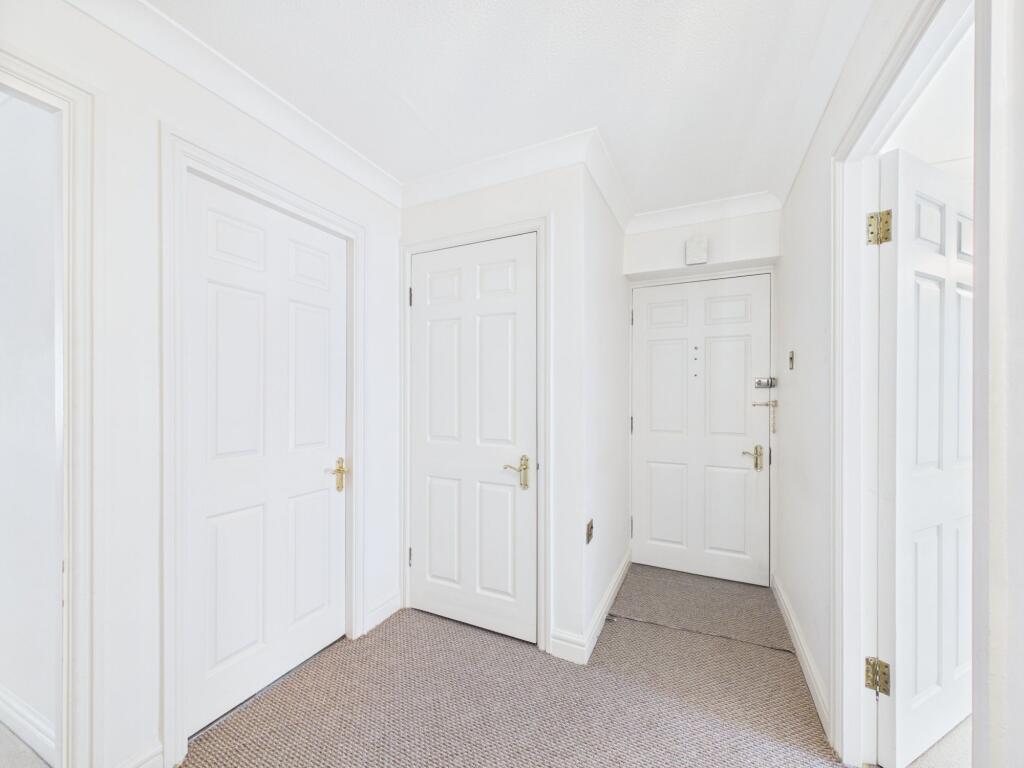 Apartment in Liverpool - View 2