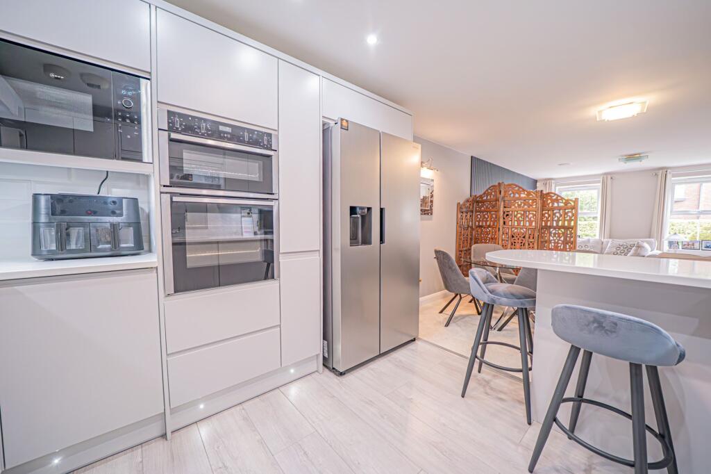 Additional image 3 of Copt Heath Manor, 1300 Warwick Road, B93