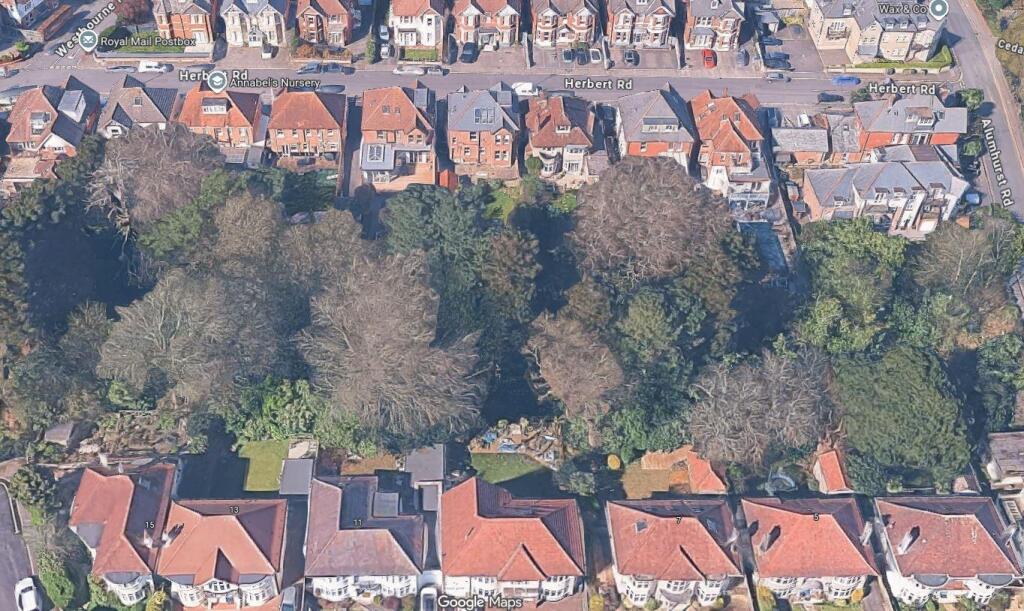 House in Bournemouth, Westbourne - View 2