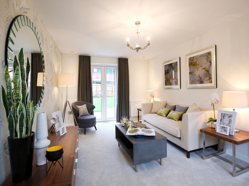 House in Gloucester - View 5