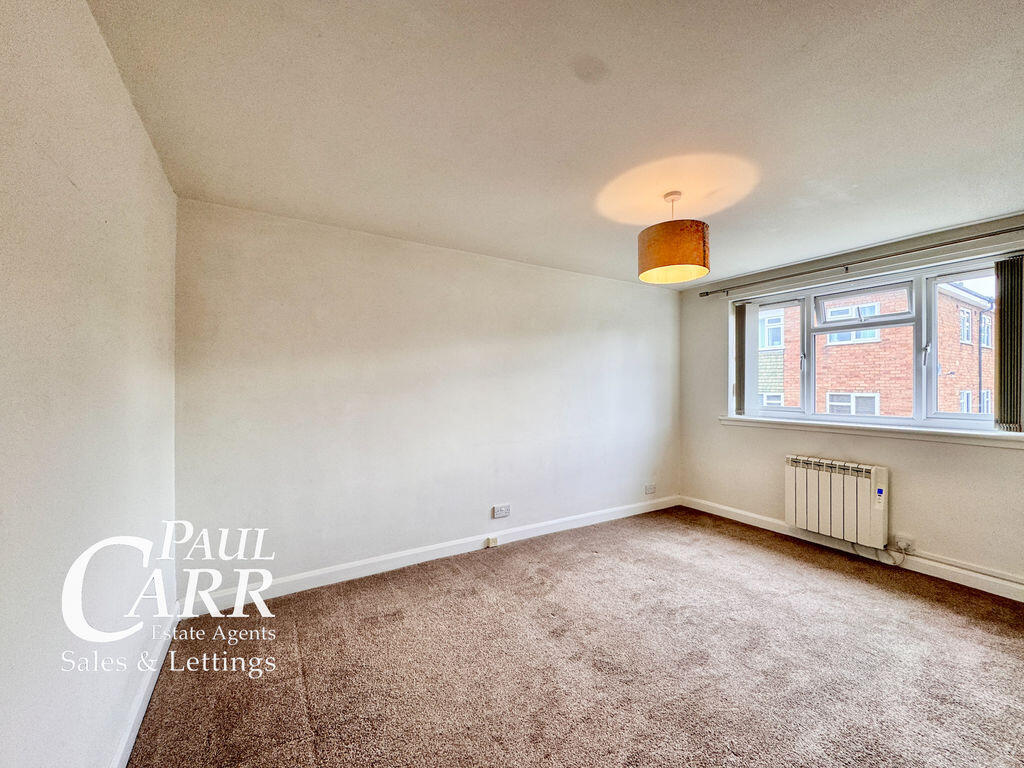 Apartment in Birmingham, Sutton Coldfield - More
