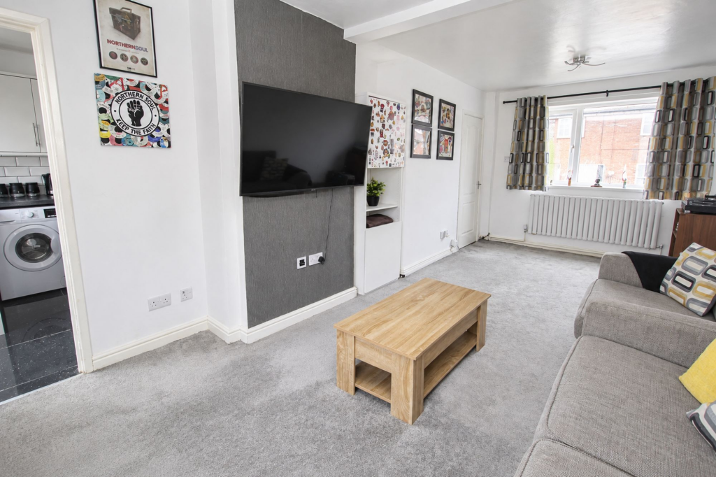 House in Oldham - More