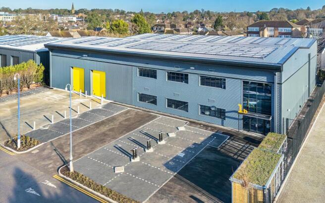 UNIT 1B WATCHMOOR POINT CAMBERLEY_002.jpg