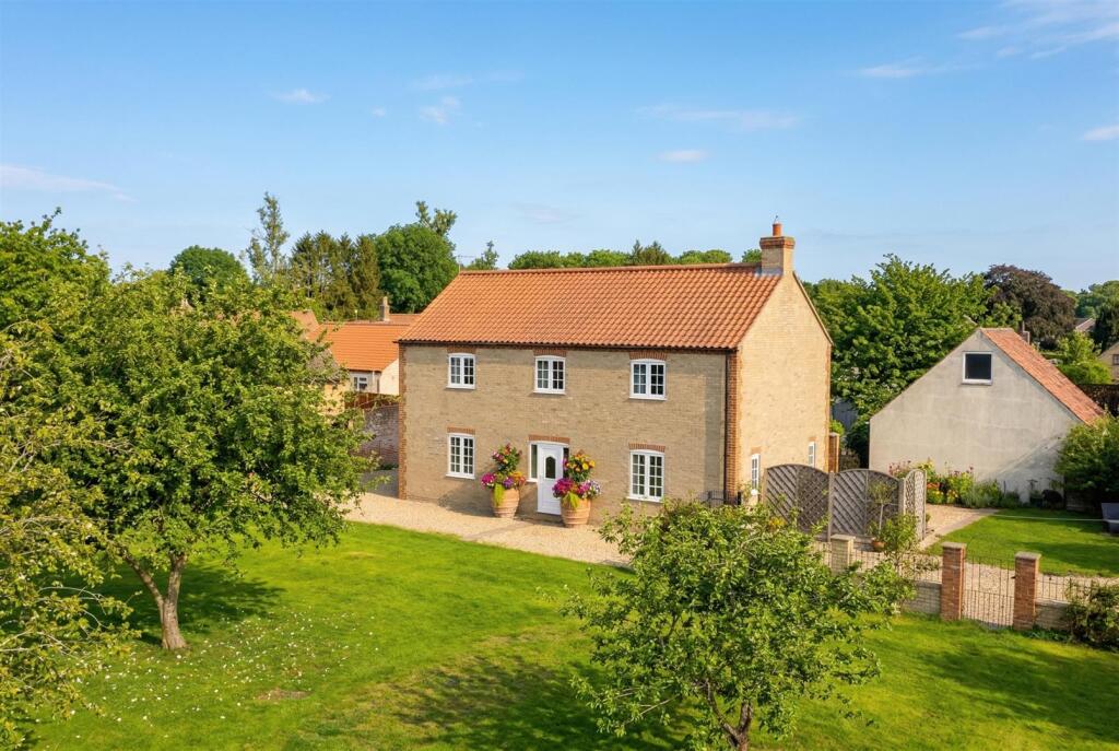 Main image of property: West End, Ingham, Lincoln