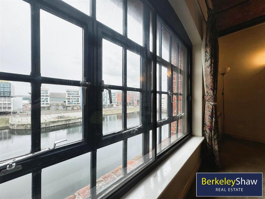 Apartment in Liverpool - View 5