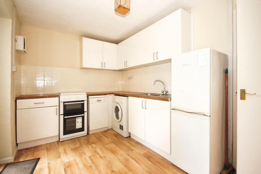 Grassington Avenue, Warwick photo 4