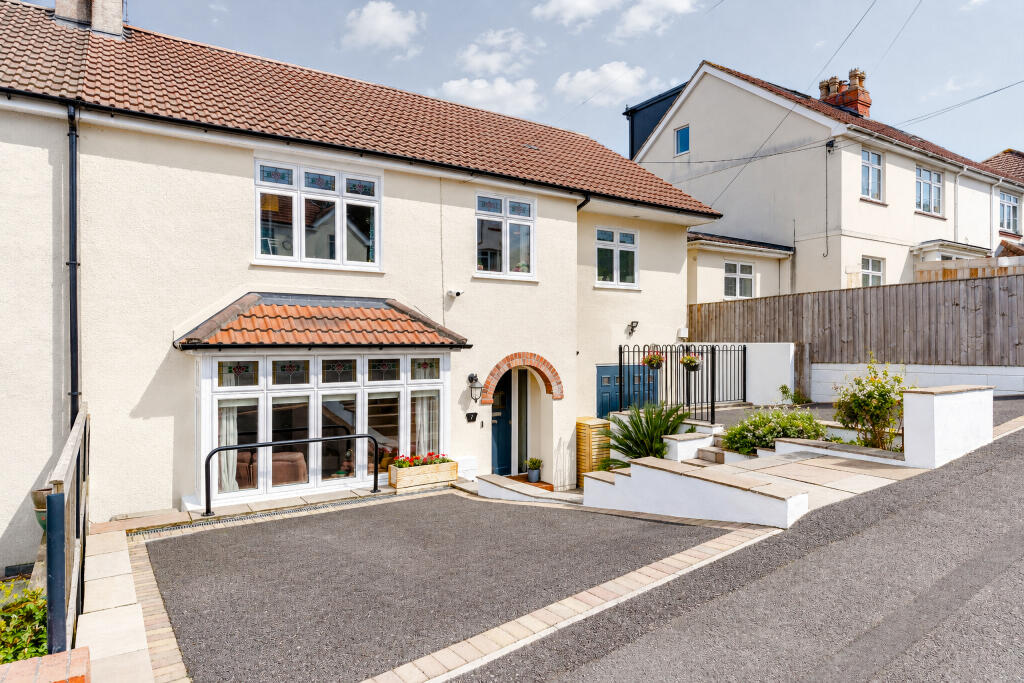 Woodhill Avenue, Portishead