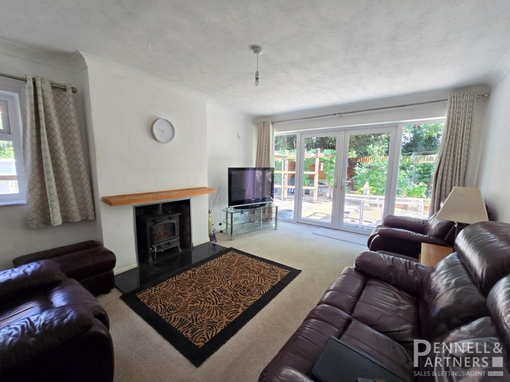 Copper Beech Way, Peterborough, PE2 photo 2
