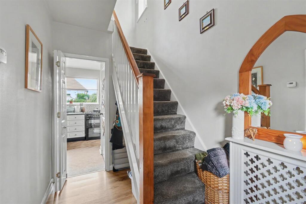 House in Nottingham - View 5