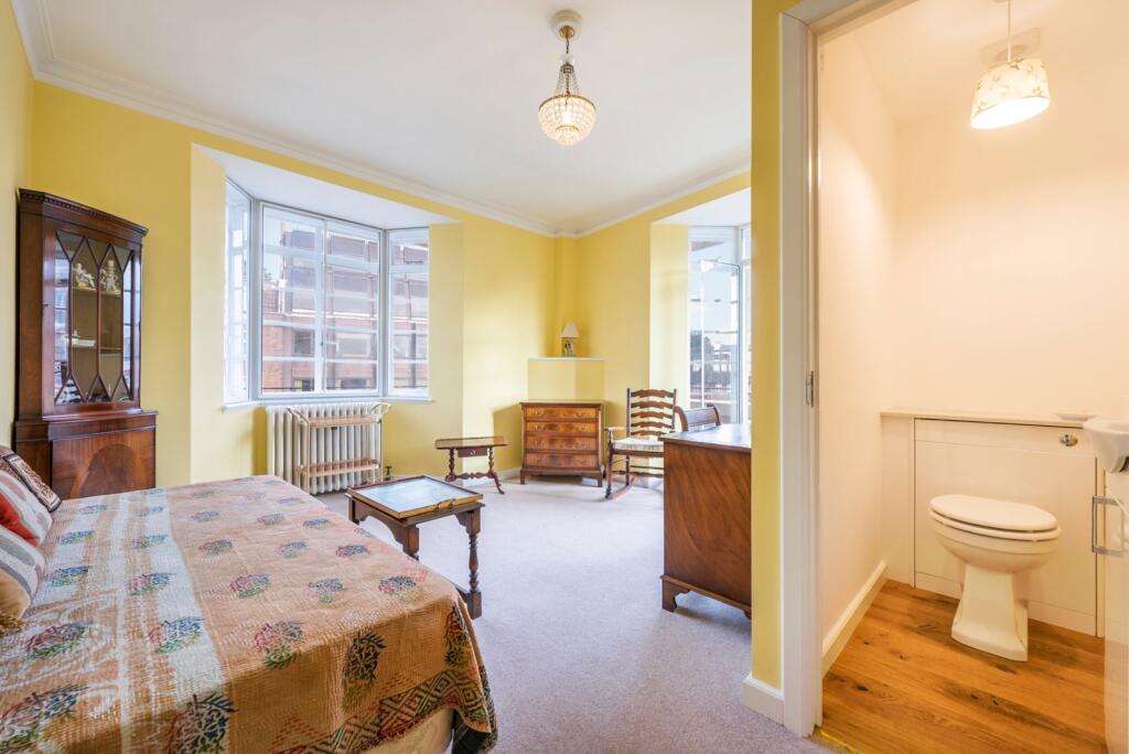 Apartment in London - View 4