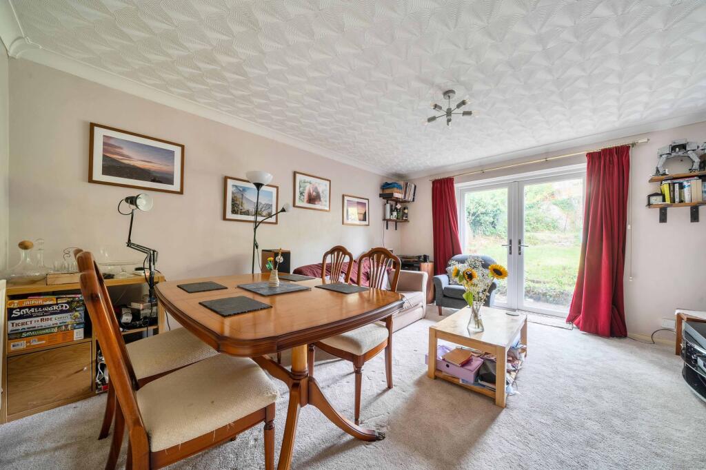 House in Southampton - View 5