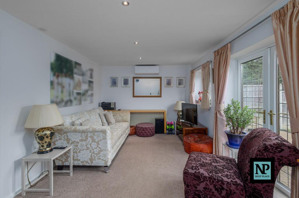 Additional image 6 of Manor Road, Mile Oak, B78