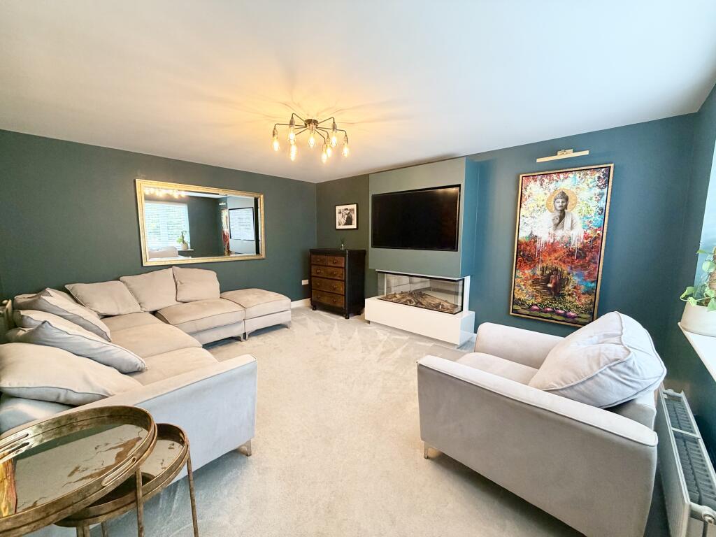 House in Bath - View 2