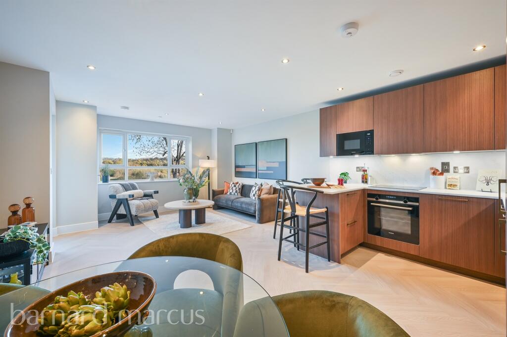 Apartment in London - More