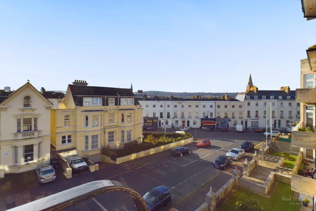 Burlington Place, Eastbourne photo 4