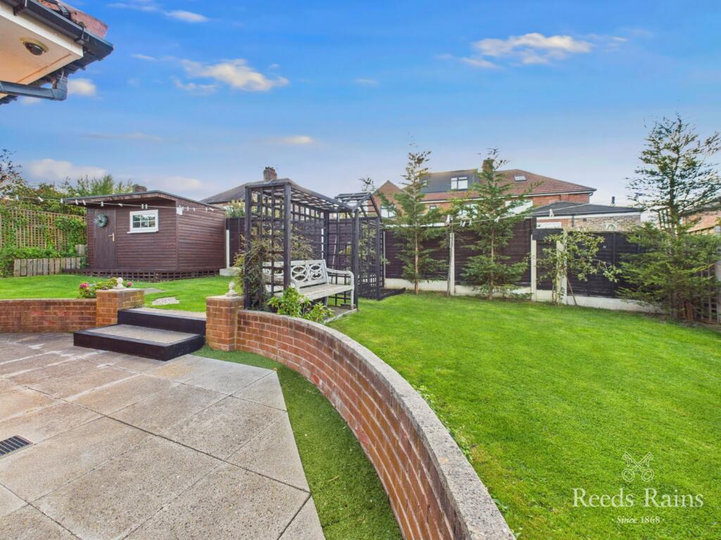 Burnside Grove, Stockton-on-Tees, Durham, TS18 photo 3