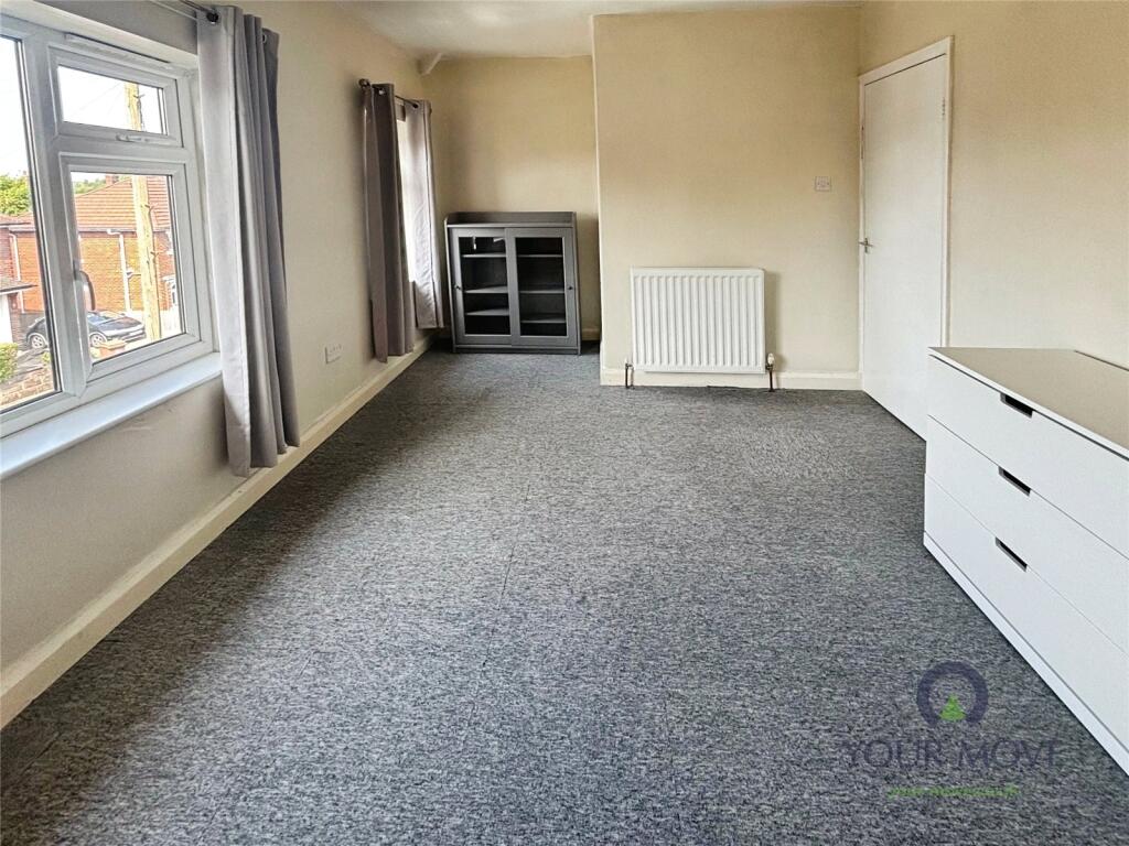 House in Stoke-on-Trent - More