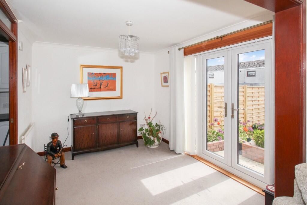 10 Law Road, Dunfermline, Fife, KY11 4XB photo 4
