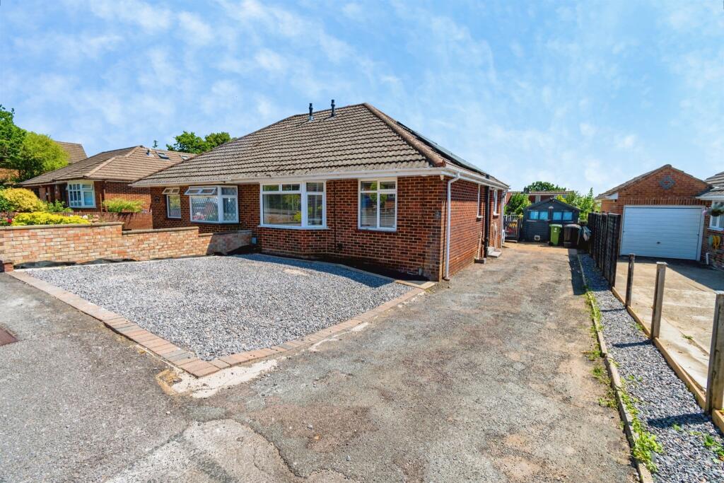 Main image of property: Roselands Close, Fair Oak, Eastleigh