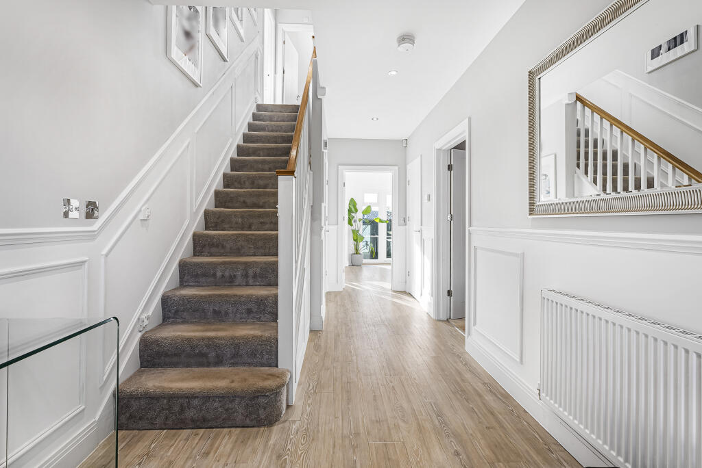 Additional image 9 of The Stables, Pottersheath, AL6