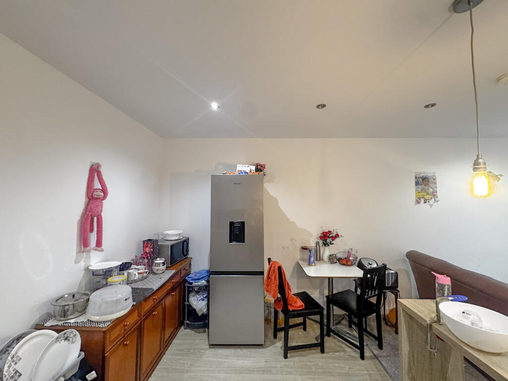 Sumner House, 29 St. Thomas's Road, PR7 1HP photo 5