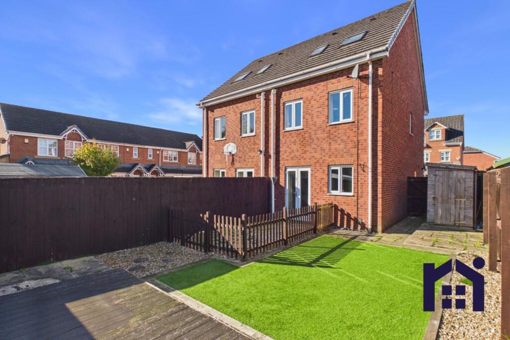 House in Chorley, Euxton - View 4