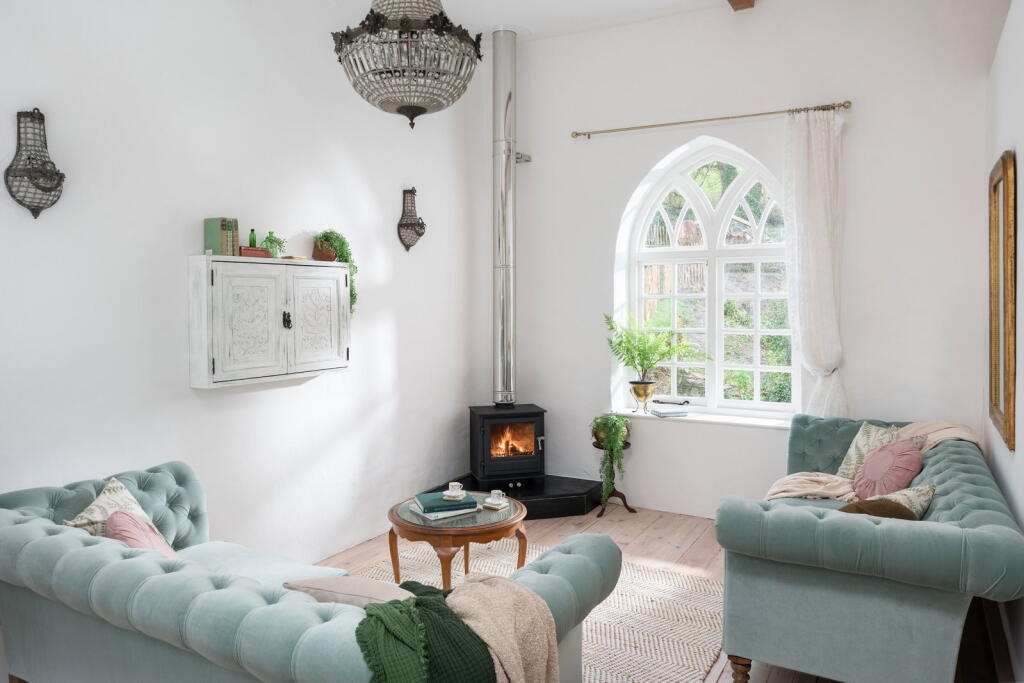 House in Exeter - View 2