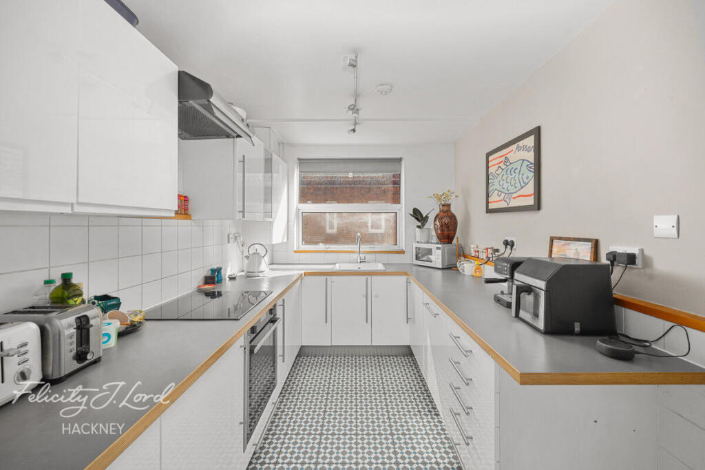 Main image of property: Rochford Walk, London