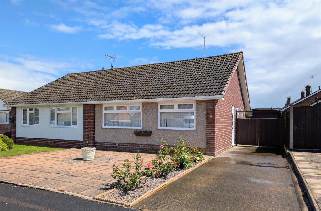 Main image of property: Gainsborough Drive, Tuffley, Gloucester