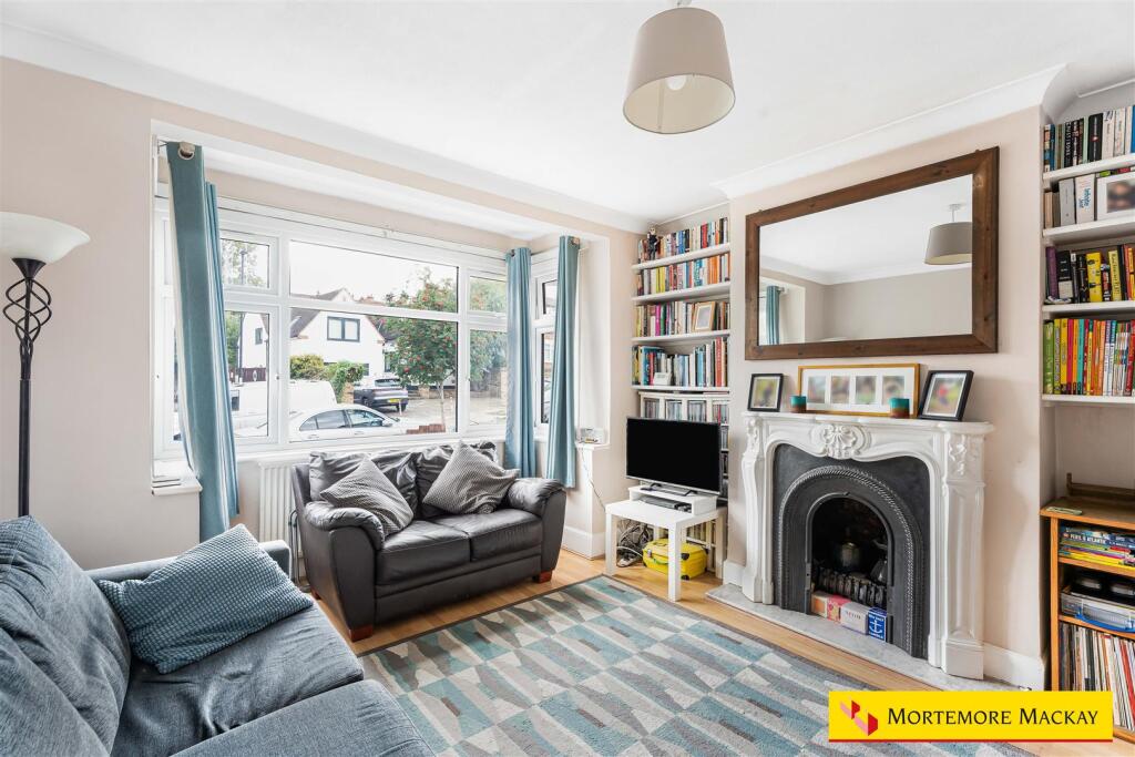 Apartment in London - View 2