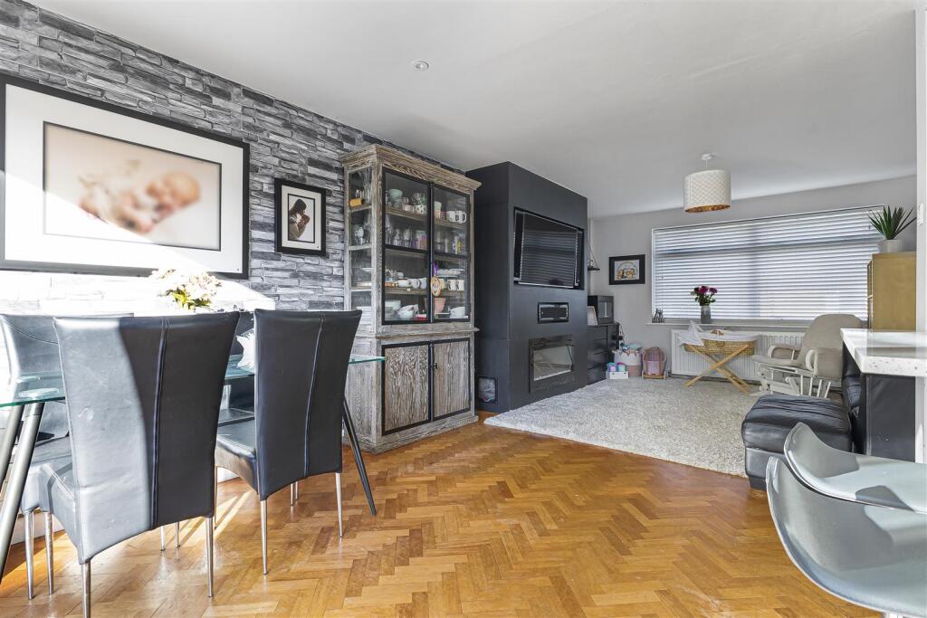 House in Tonbridge - View 5