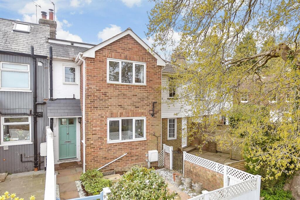 Main image of property: Haywards Heath Road, Balcombe, Haywards Heath, West Sussex