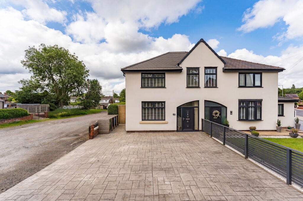 Main image of property: Manchester Road, Tyldesley, Manchester, M29 7BG