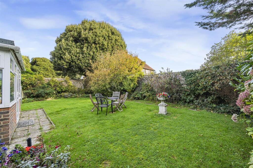 Hamsey Lane, Seaford photo 4