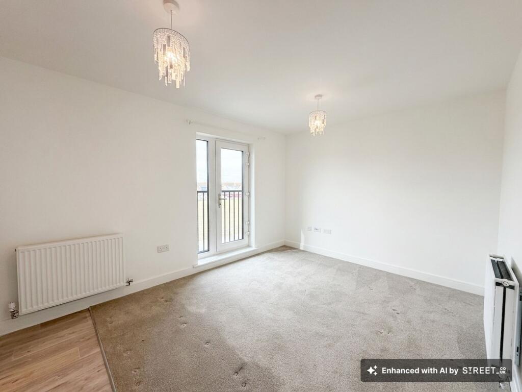 Apartment in Milton Keynes - View 5