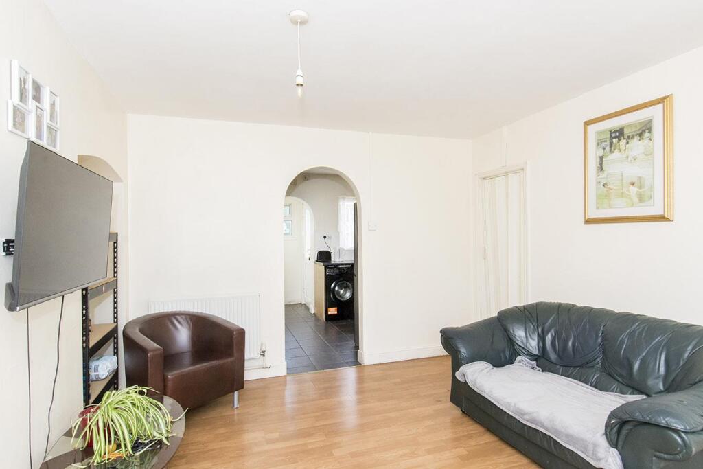 House in Harborough, Market Harborough - View 3